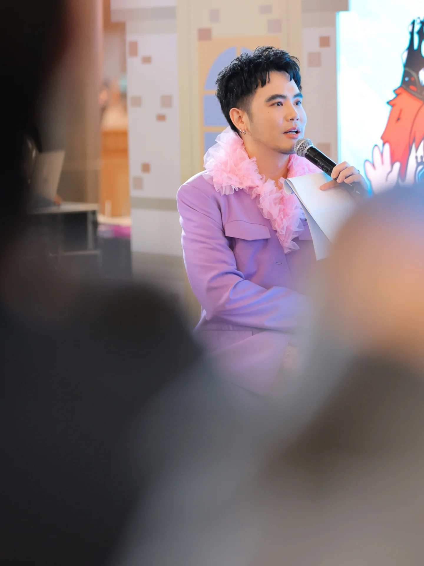 อ๋อง - เขมรัชต์ สุนทรนนท์