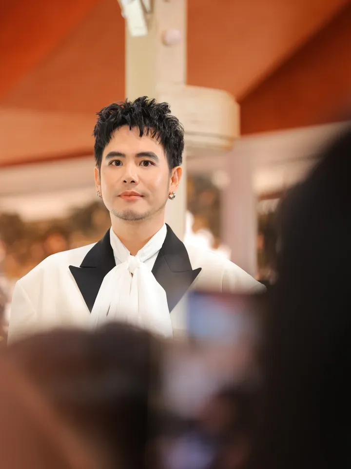 อ๋อง - เขมรัชต์ สุนทรนนท์