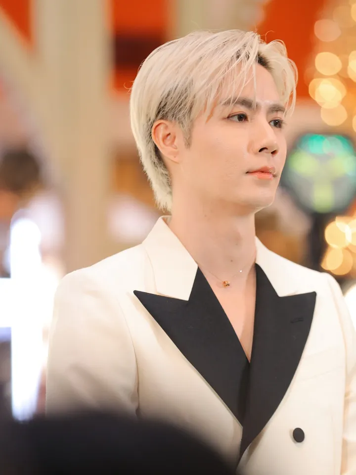 อ๋อง - เขมรัชต์ สุนทรนนท์