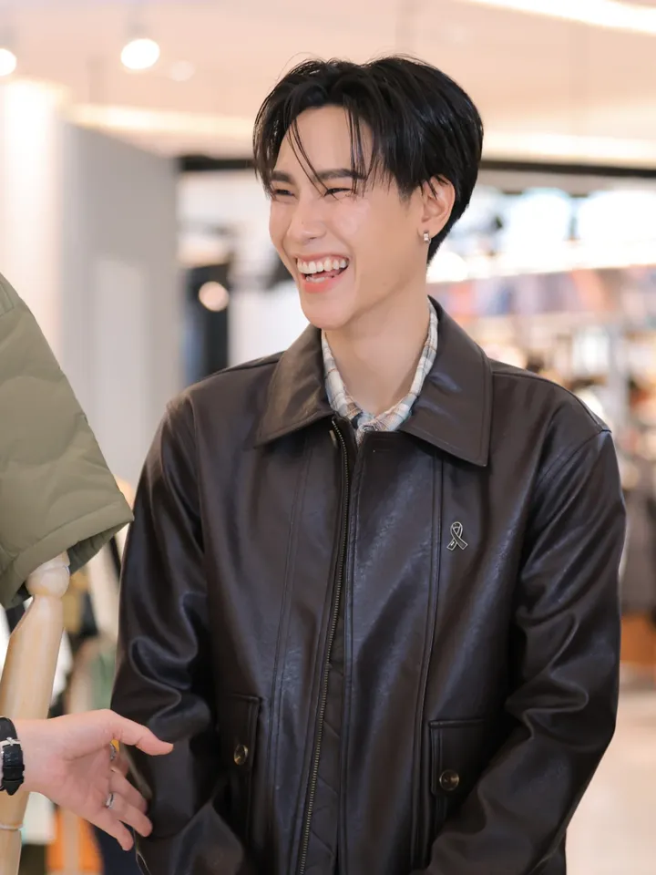 อ๋อง - เขมรัชต์ สุนทรนนท์