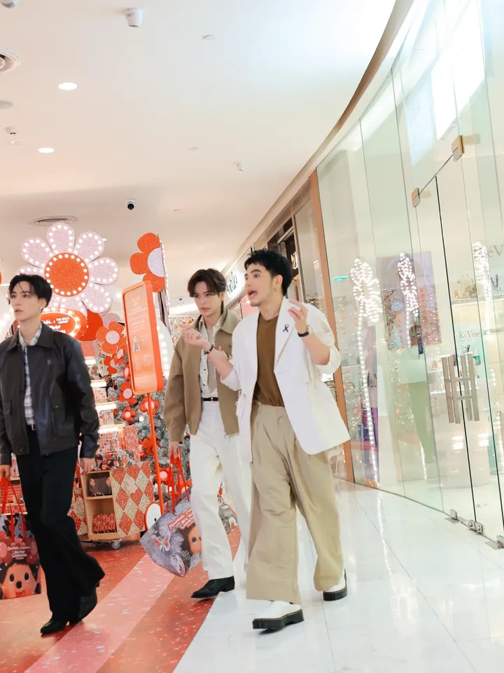 อ๋อง - เขมรัชต์ สุนทรนนท์