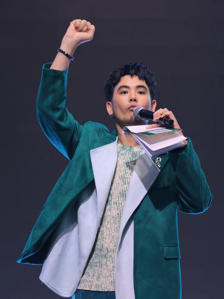 อ๋อง - เขมรัชต์ สุนทรนนท์