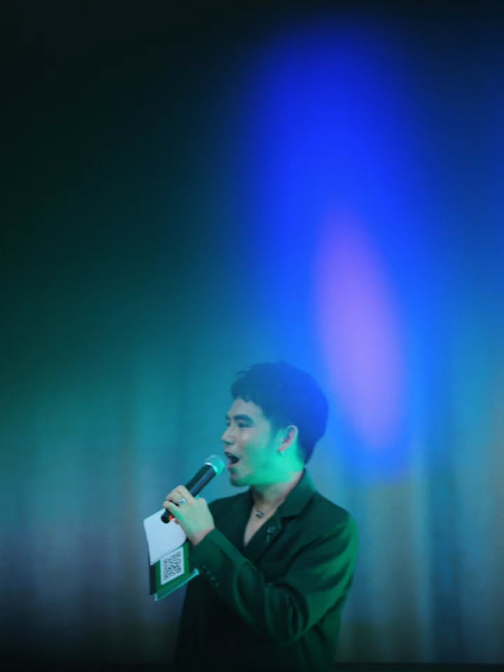 อ๋อง - เขมรัชต์ สุนทรนนท์