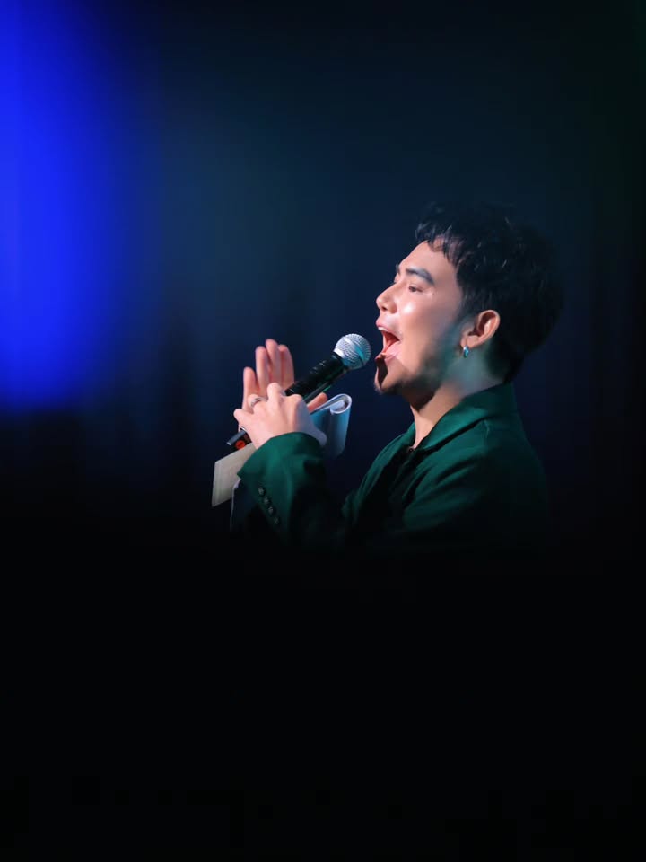 อ๋อง - เขมรัชต์ สุนทรนนท์