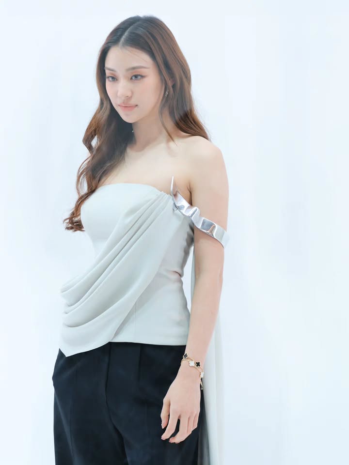 อ๋อง - เขมรัชต์ สุนทรนนท์