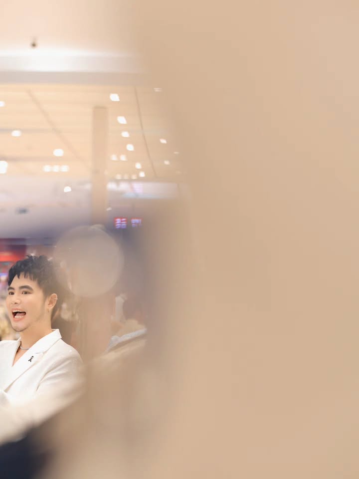 อ๋อง - เขมรัชต์ สุนทรนนท์