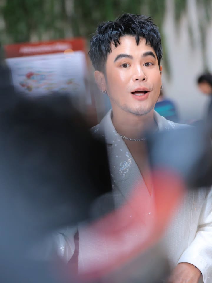 อ๋อง - เขมรัชต์ สุนทรนนท์