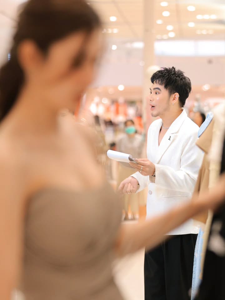 อ๋อง - เขมรัชต์ สุนทรนนท์