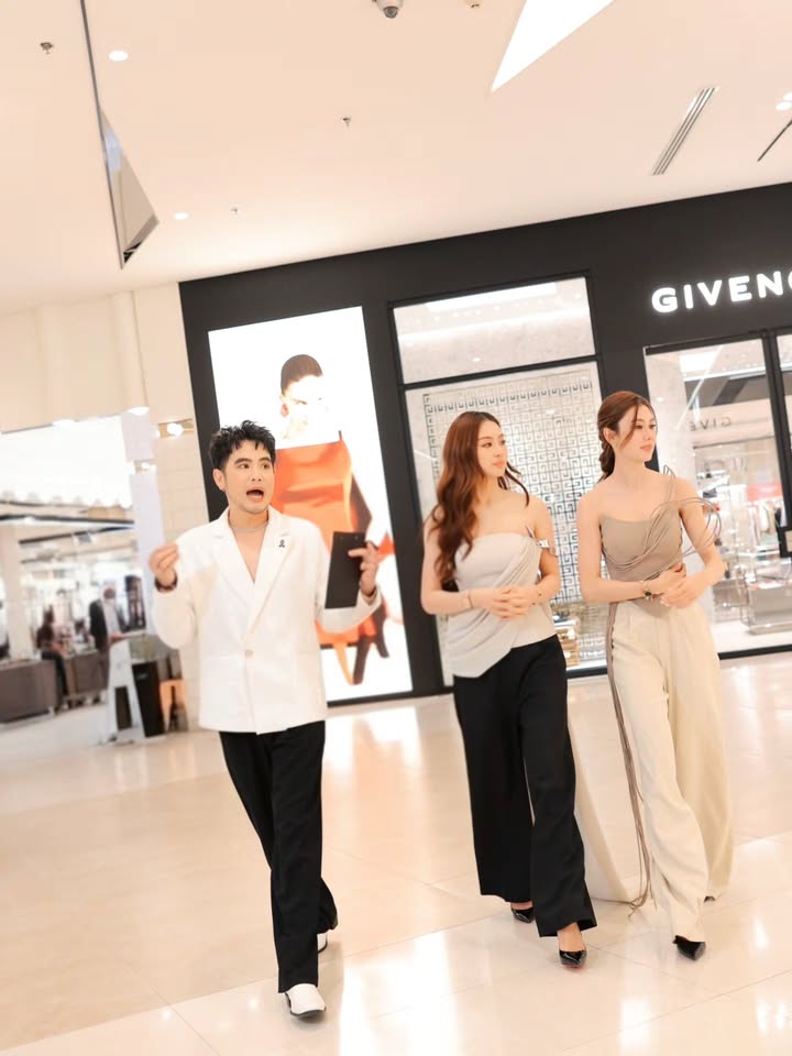 อ๋อง - เขมรัชต์ สุนทรนนท์