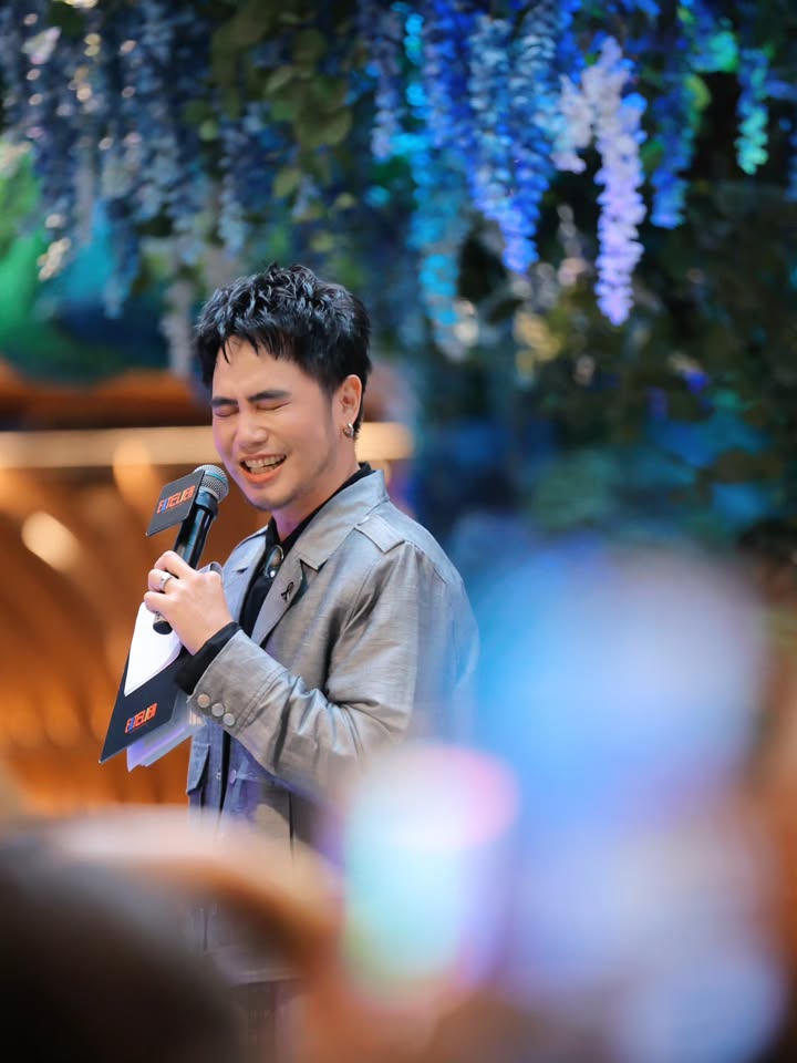 อ๋อง - เขมรัชต์ สุนทรนนท์