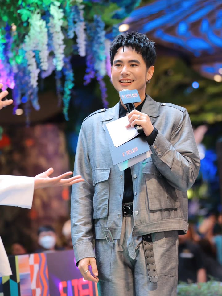 อ๋อง - เขมรัชต์ สุนทรนนท์