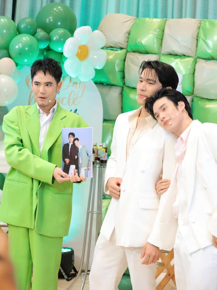 อ๋อง - เขมรัชต์ สุนทรนนท์