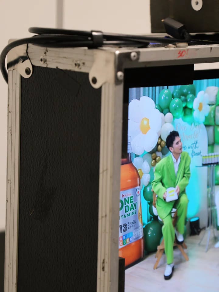 อ๋อง - เขมรัชต์ สุนทรนนท์