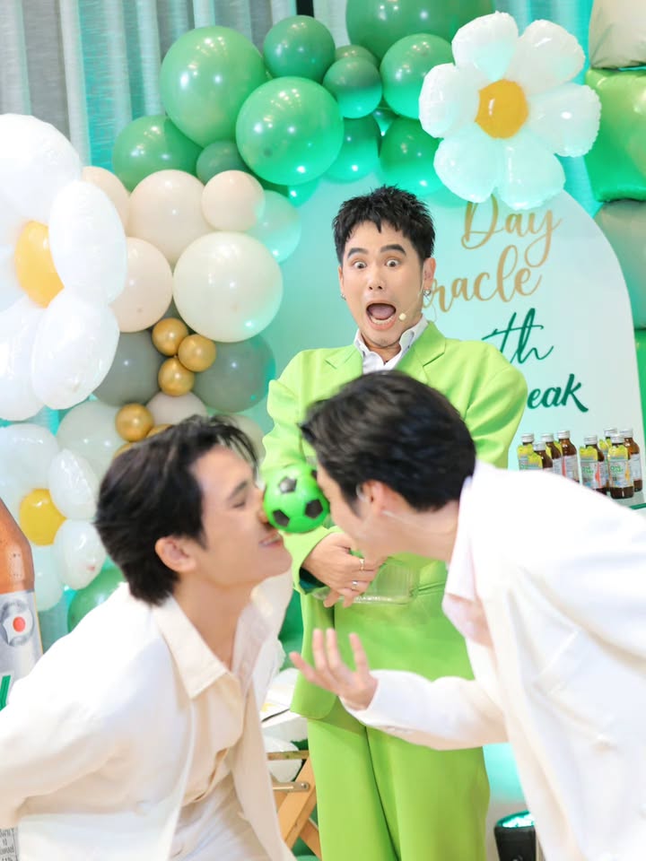 อ๋อง - เขมรัชต์ สุนทรนนท์