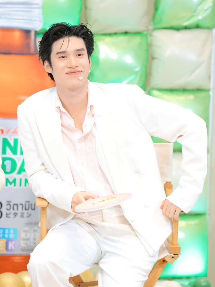 อ๋อง - เขมรัชต์ สุนทรนนท์