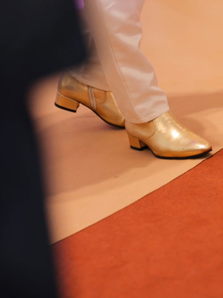 อ๋อง - เขมรัชต์ สุนทรนนท์