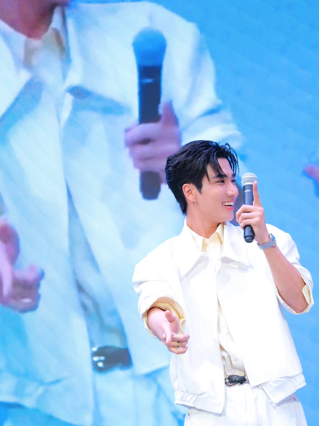 อ๋อง - เขมรัชต์ สุนทรนนท์