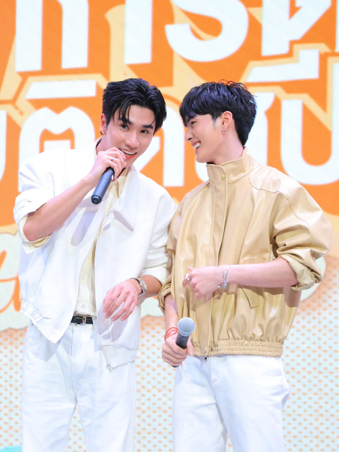 อ๋อง - เขมรัชต์ สุนทรนนท์