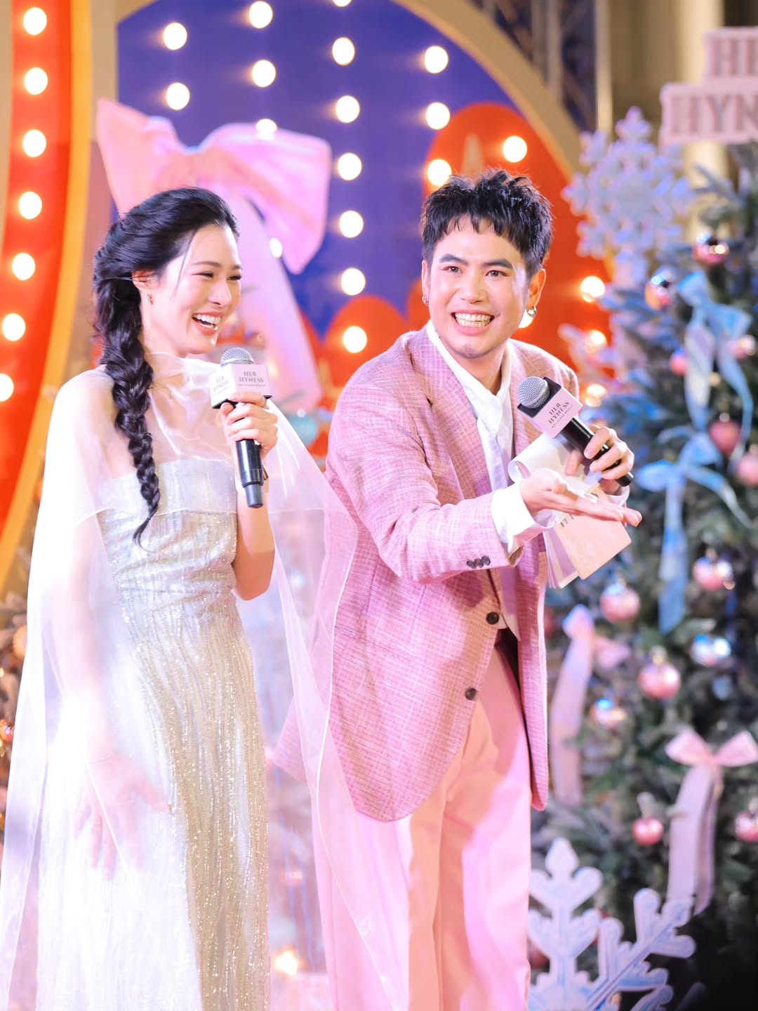 อ๋อง - เขมรัชต์ สุนทรนนท์