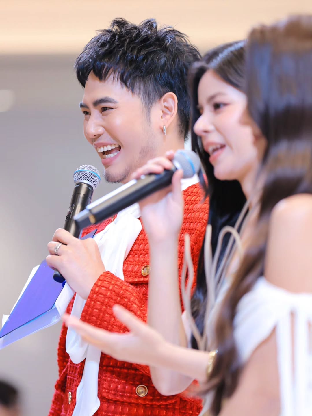 อ๋อง - เขมรัชต์ สุนทรนนท์