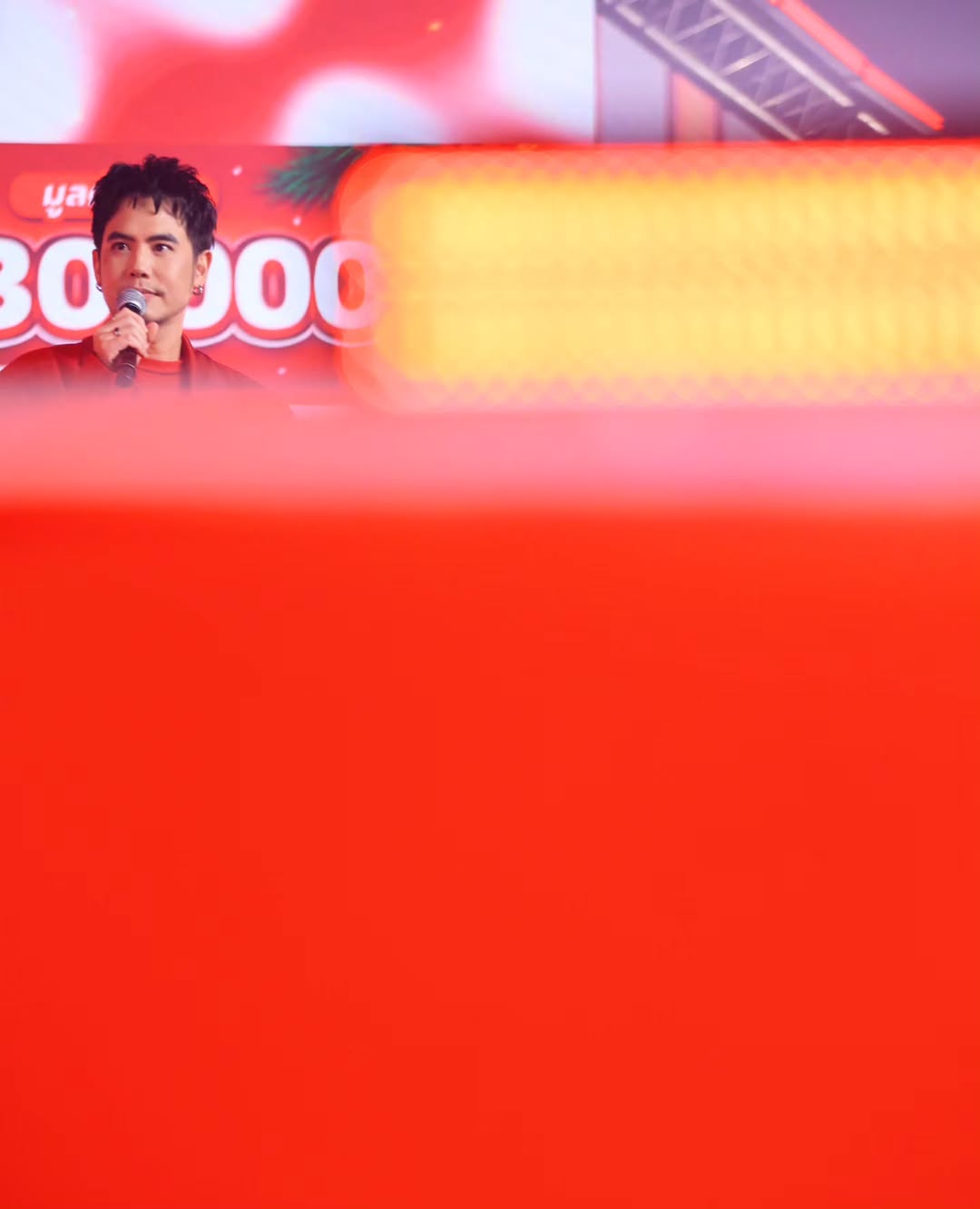 อ๋อง - เขมรัชต์ สุนทรนนท์