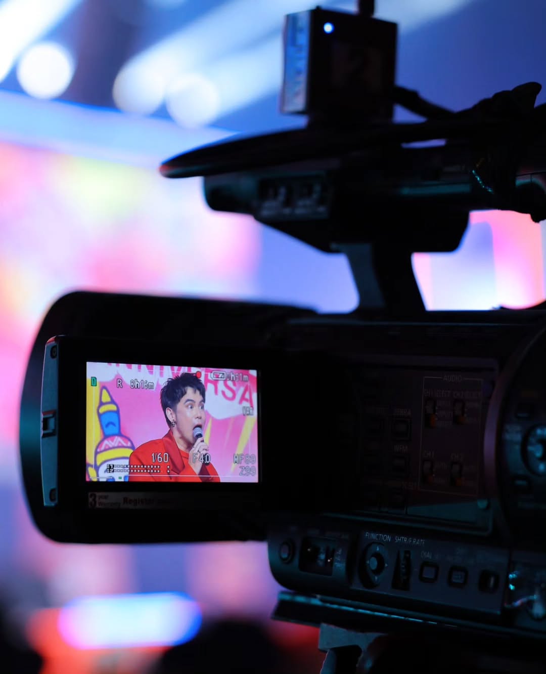 อ๋อง - เขมรัชต์ สุนทรนนท์