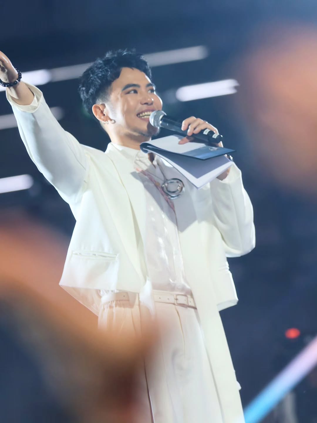 อ๋อง - เขมรัชต์ สุนทรนนท์