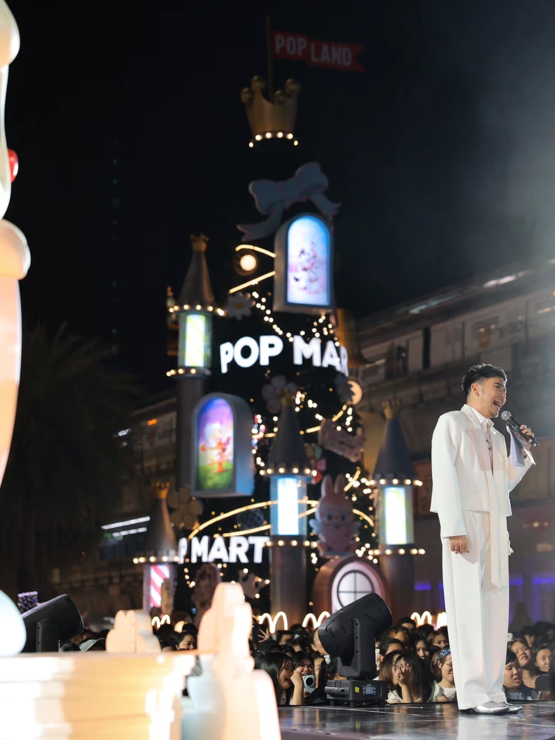 อ๋อง - เขมรัชต์ สุนทรนนท์