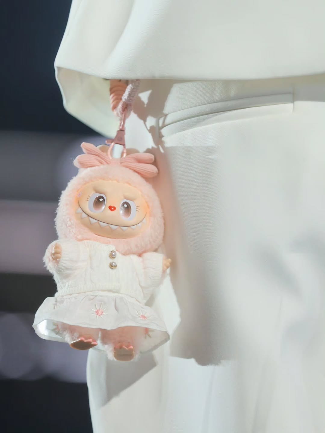 อ๋อง - เขมรัชต์ สุนทรนนท์