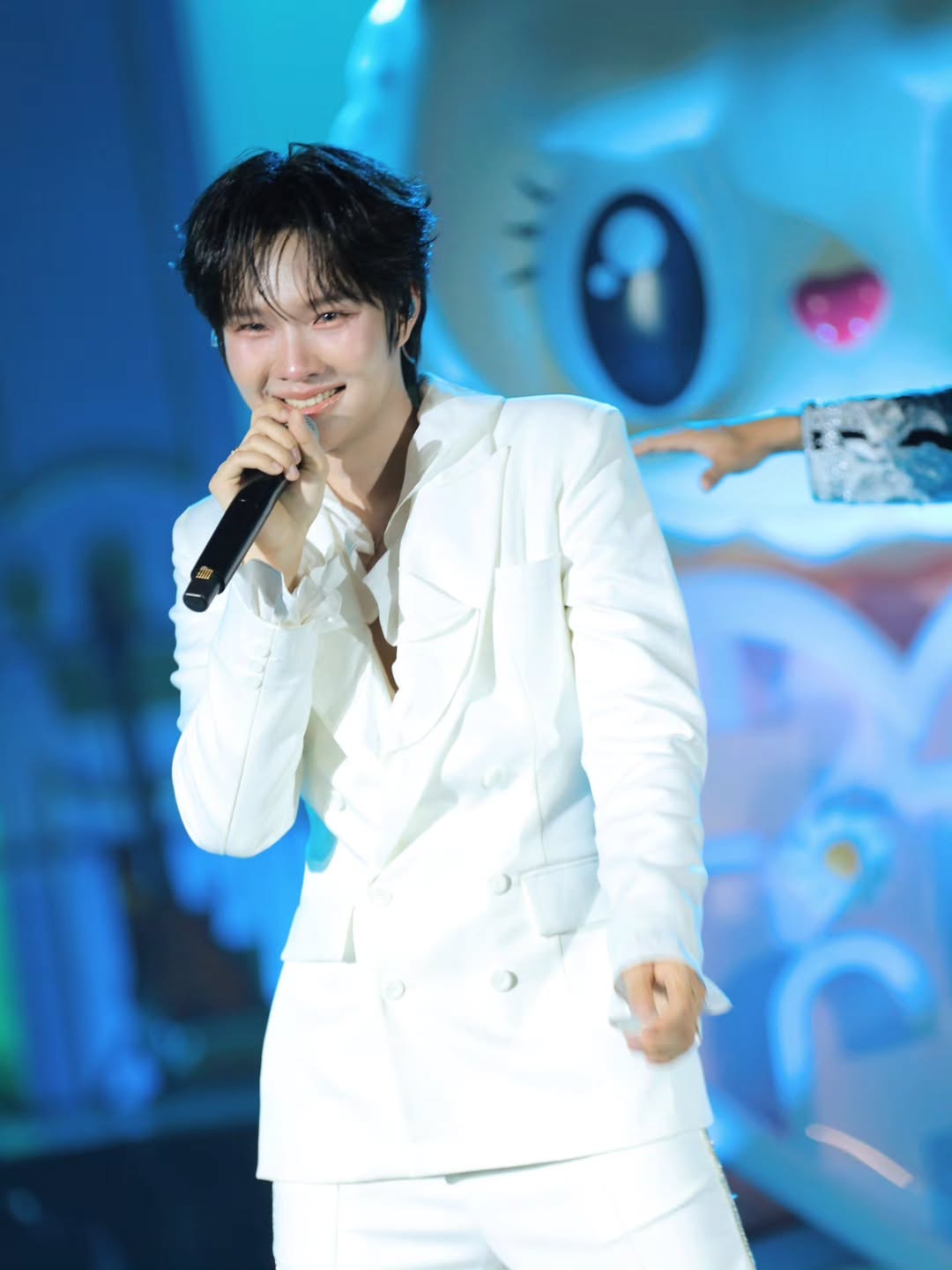 อ๋อง - เขมรัชต์ สุนทรนนท์