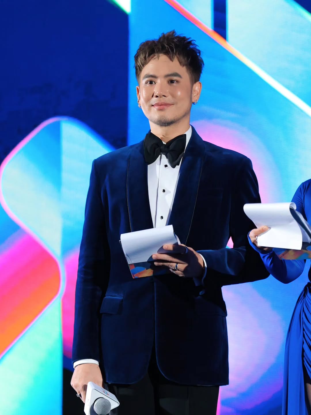 อ๋อง - เขมรัชต์ สุนทรนนท์