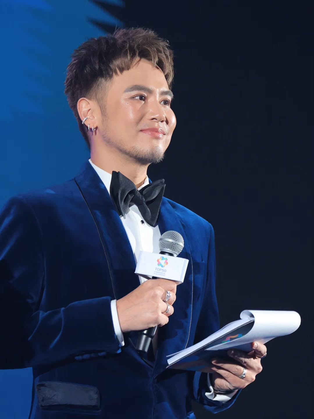 อ๋อง - เขมรัชต์ สุนทรนนท์