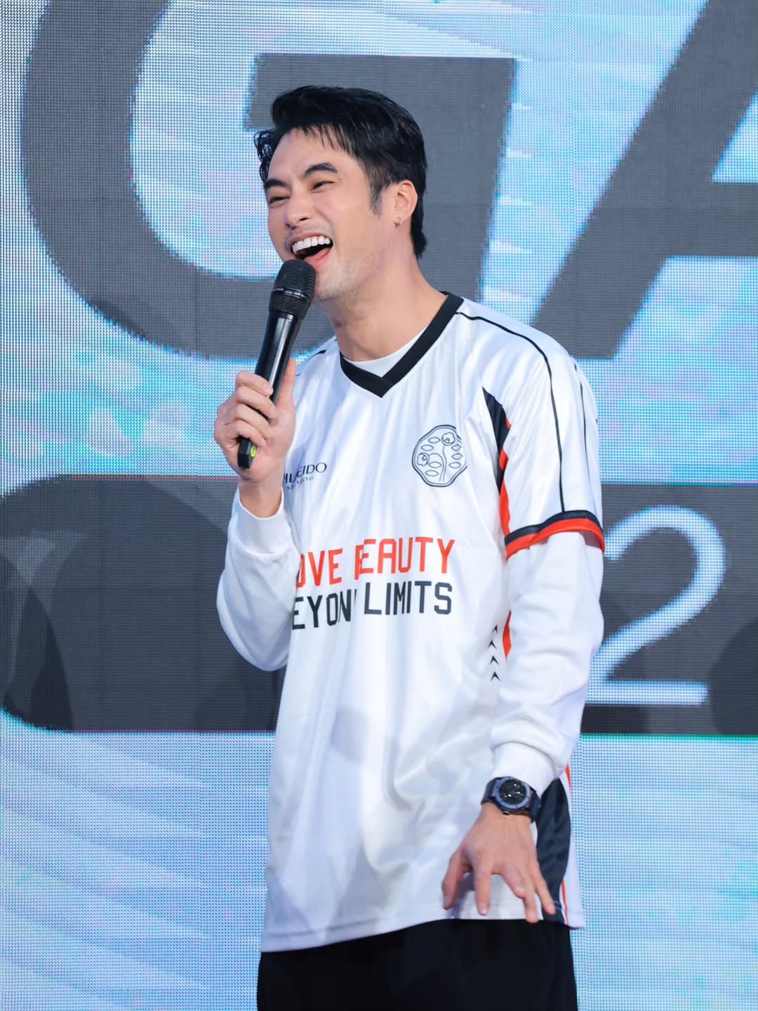 อ๋อง - เขมรัชต์ สุนทรนนท์