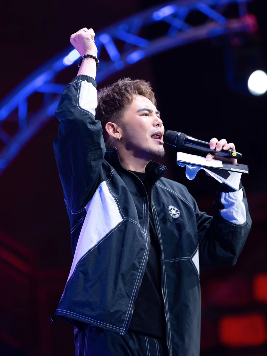 อ๋อง - เขมรัชต์ สุนทรนนท์