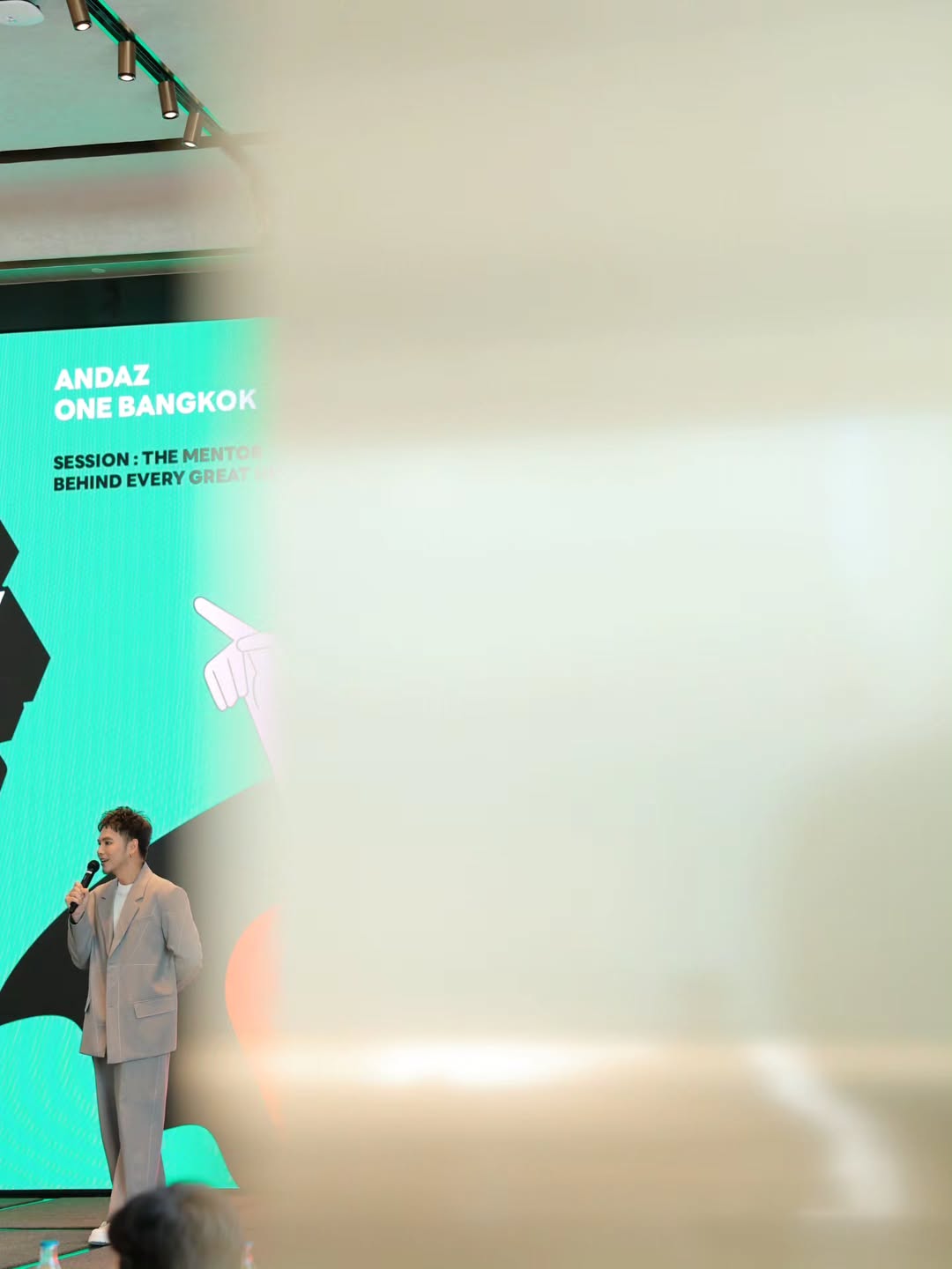 อ๋อง - เขมรัชต์ สุนทรนนท์