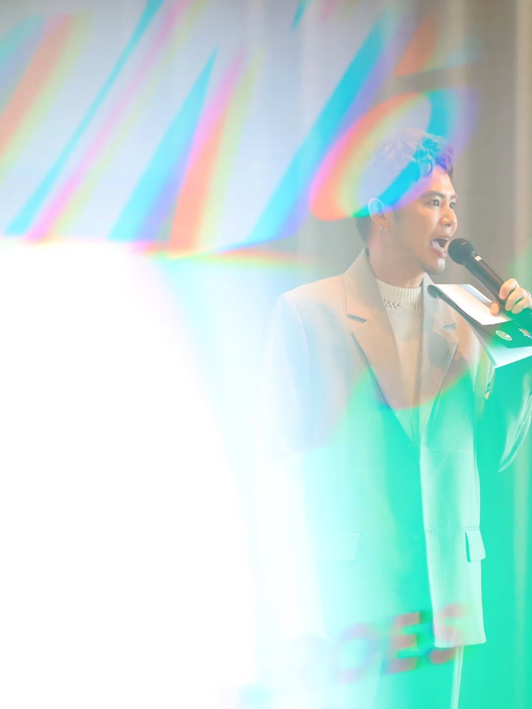 อ๋อง - เขมรัชต์ สุนทรนนท์