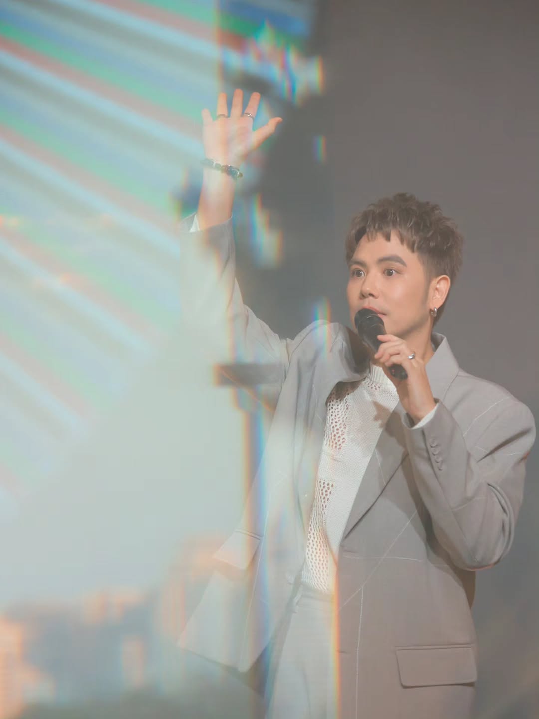 อ๋อง - เขมรัชต์ สุนทรนนท์