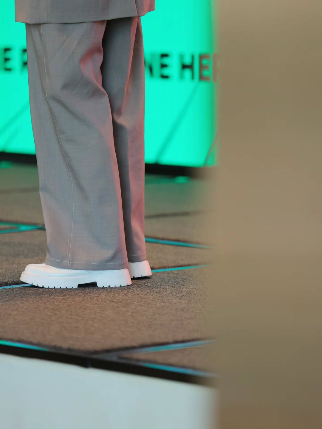 อ๋อง - เขมรัชต์ สุนทรนนท์