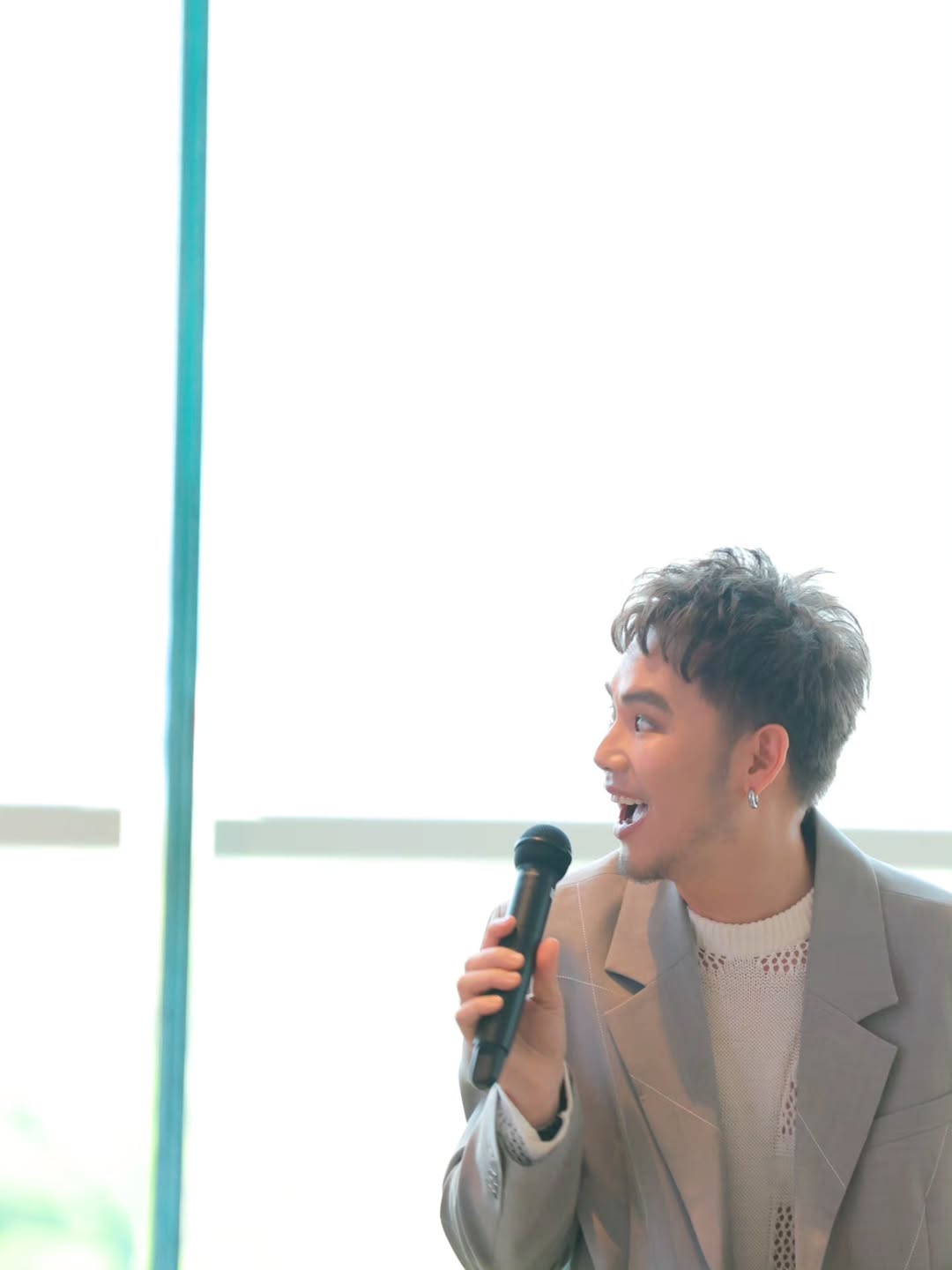 อ๋อง - เขมรัชต์ สุนทรนนท์