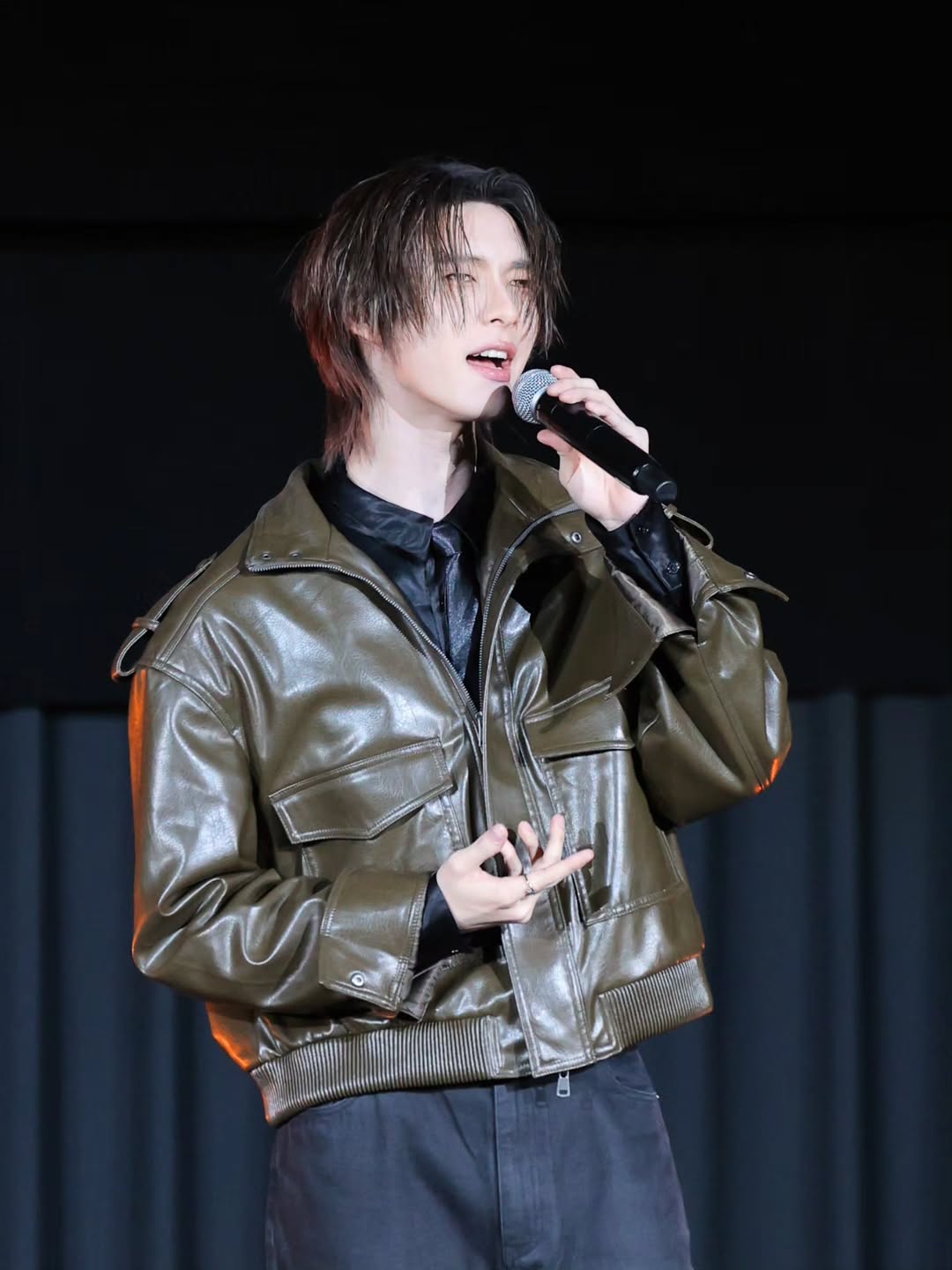 อ๋อง - เขมรัชต์ สุนทรนนท์