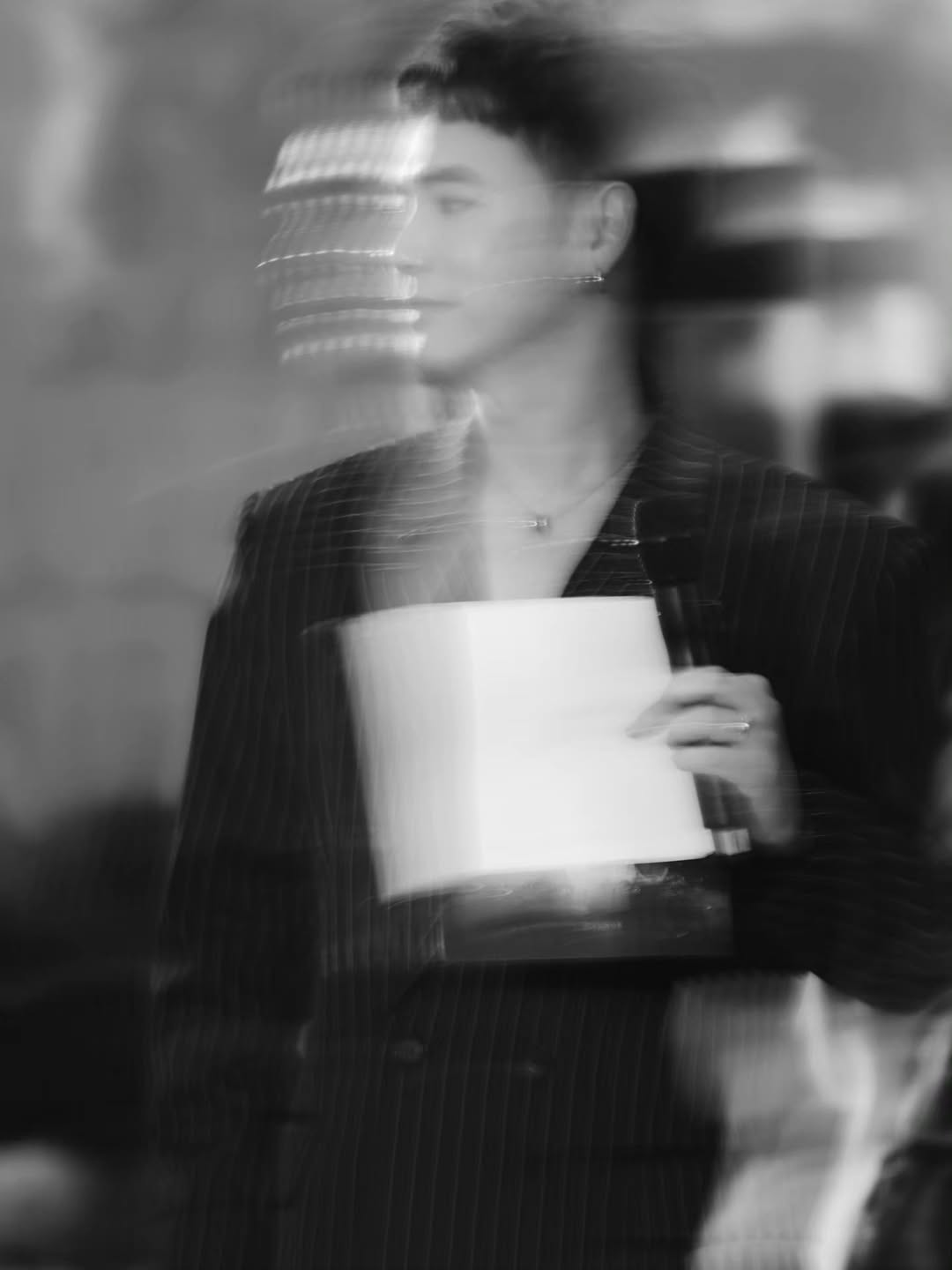 อ๋อง - เขมรัชต์ สุนทรนนท์