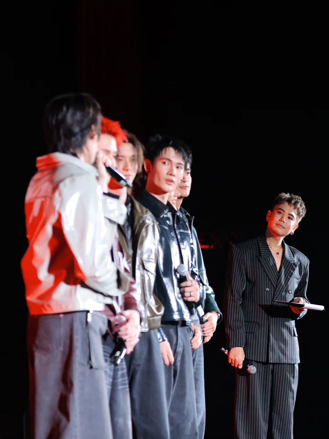 อ๋อง - เขมรัชต์ สุนทรนนท์