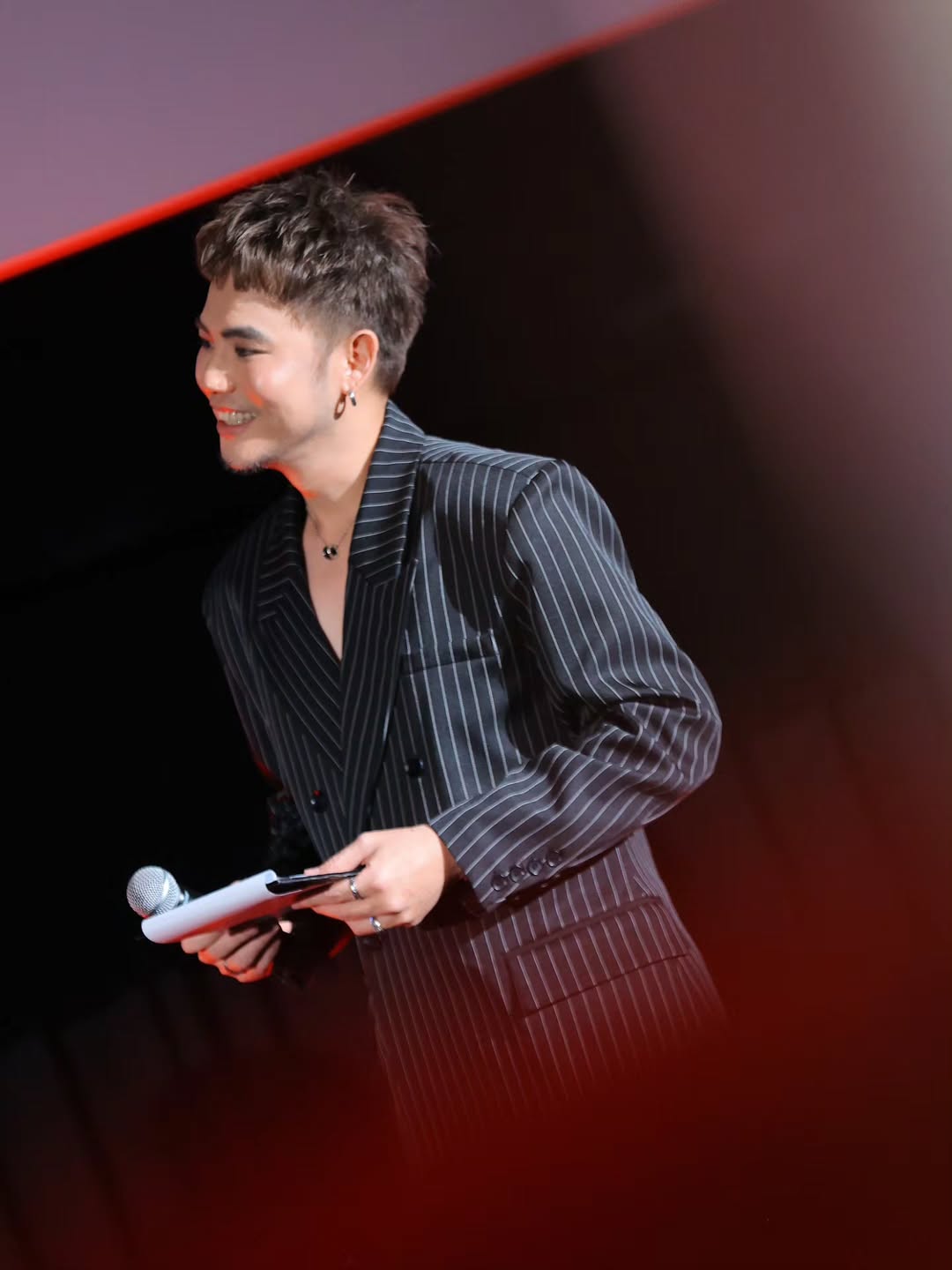 อ๋อง - เขมรัชต์ สุนทรนนท์