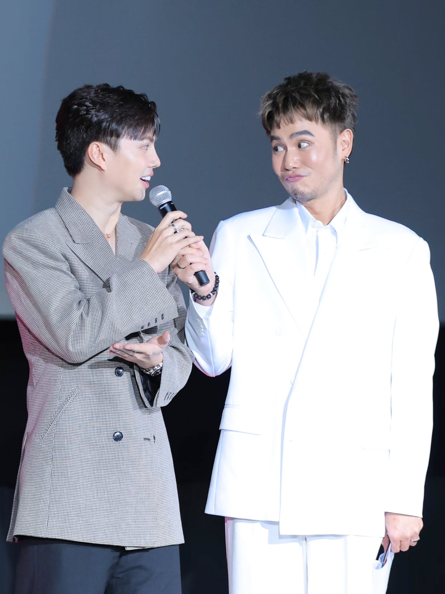 อ๋อง - เขมรัชต์ สุนทรนนท์