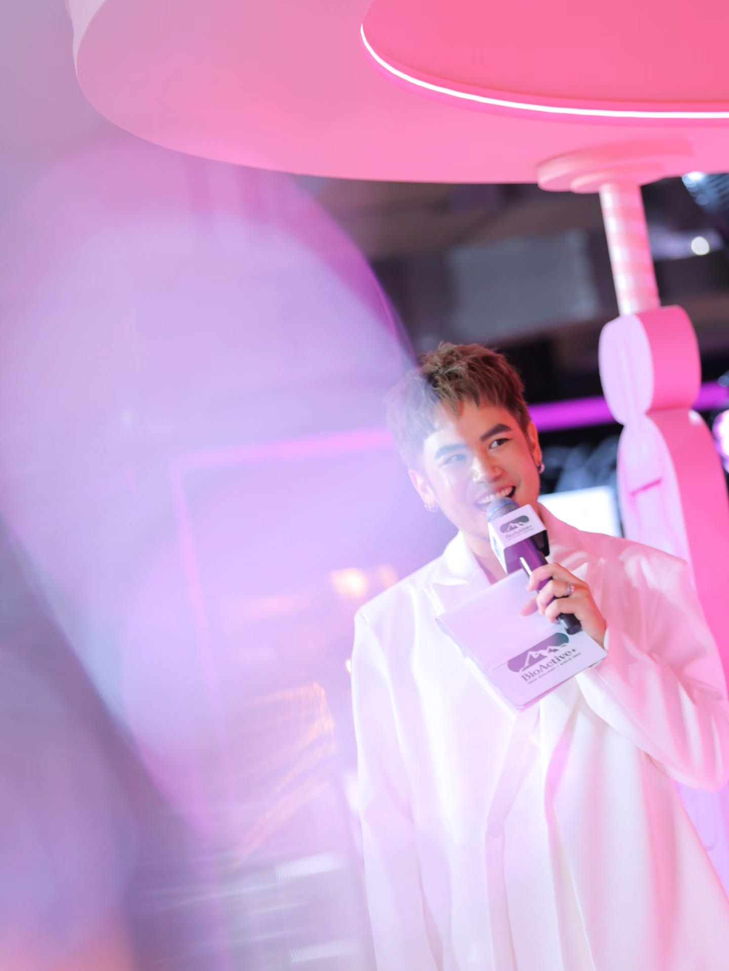 อ๋อง - เขมรัชต์ สุนทรนนท์