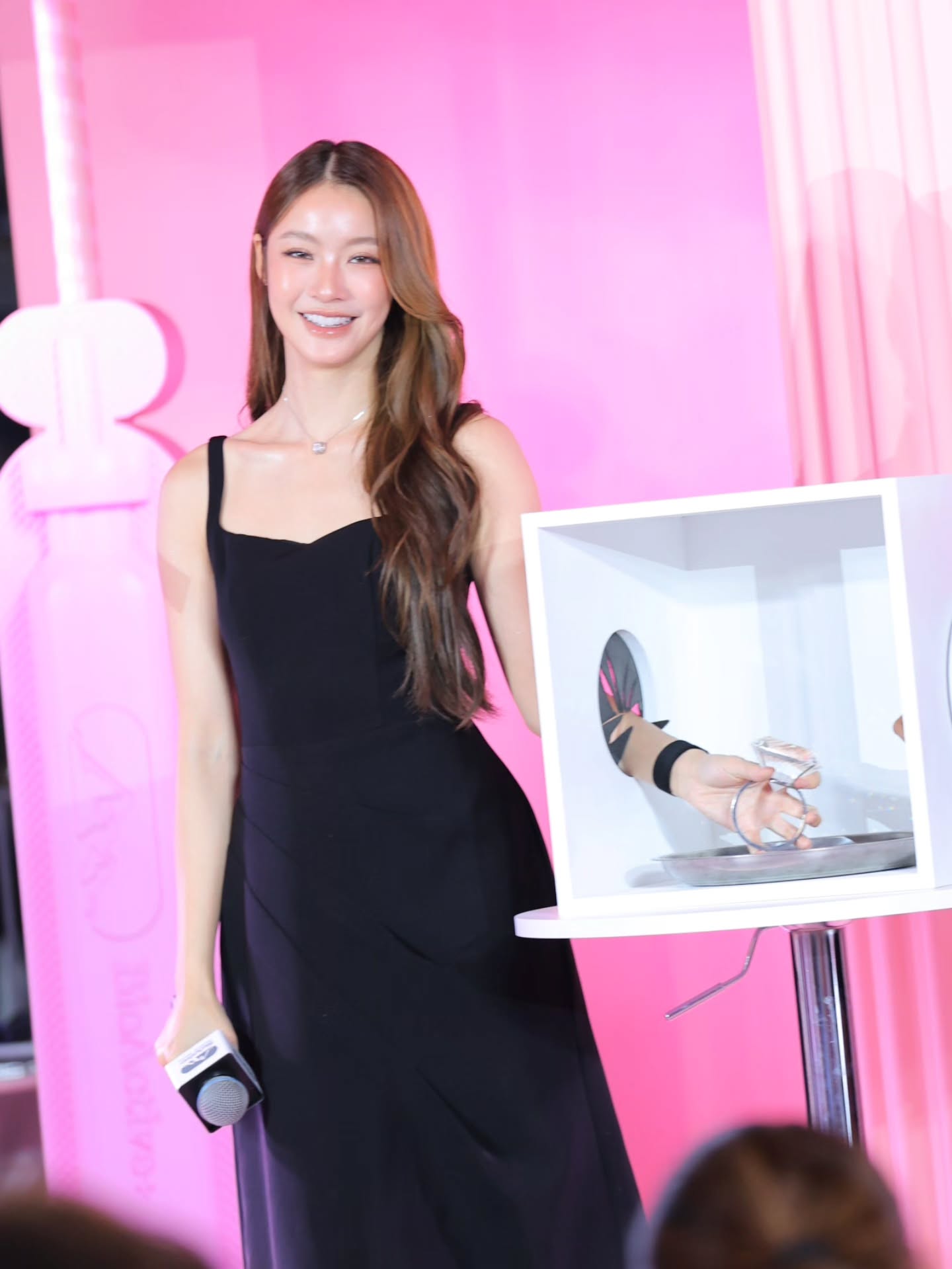 อ๋อง - เขมรัชต์ สุนทรนนท์