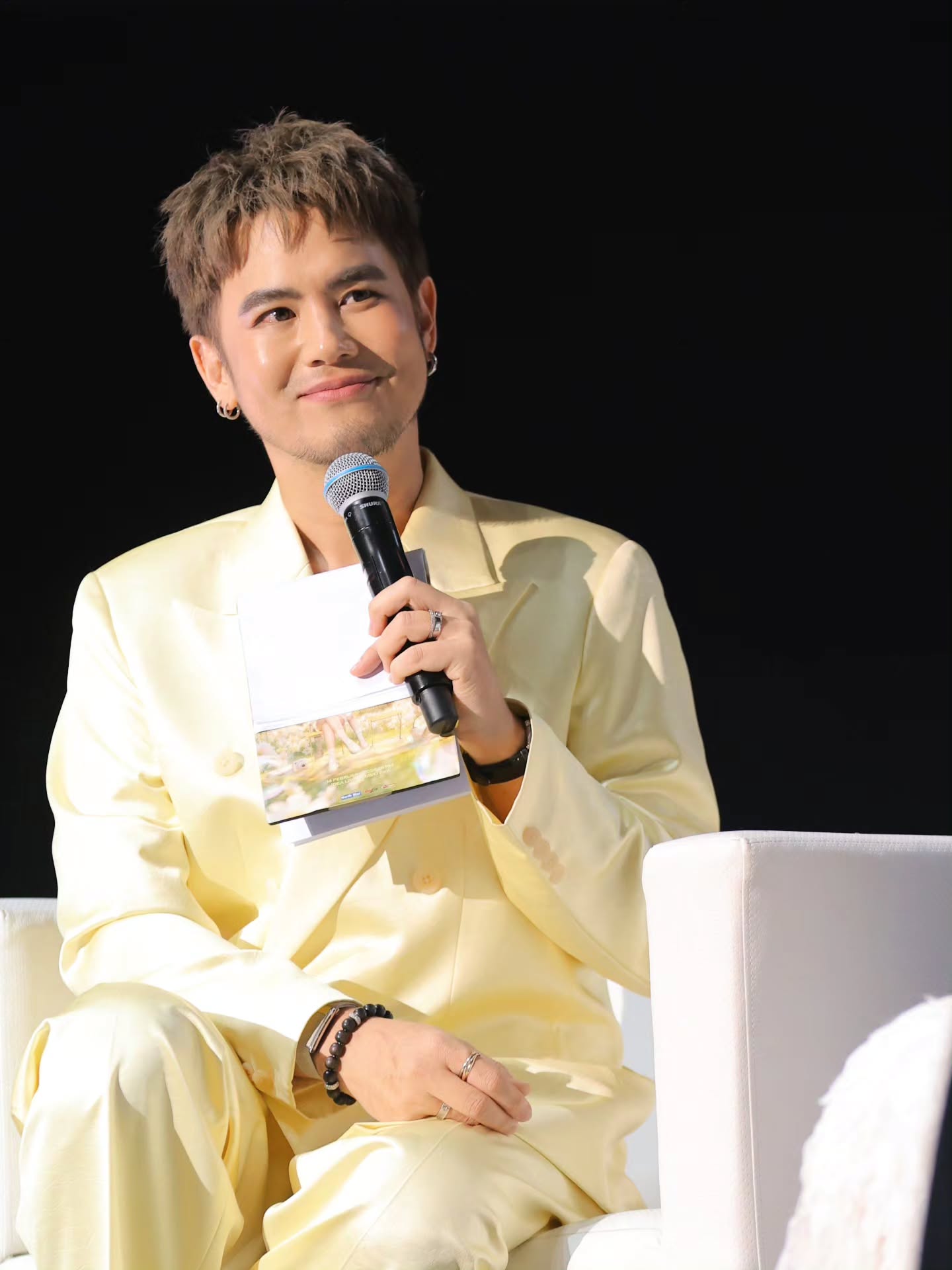 อ๋อง - เขมรัชต์ สุนทรนนท์