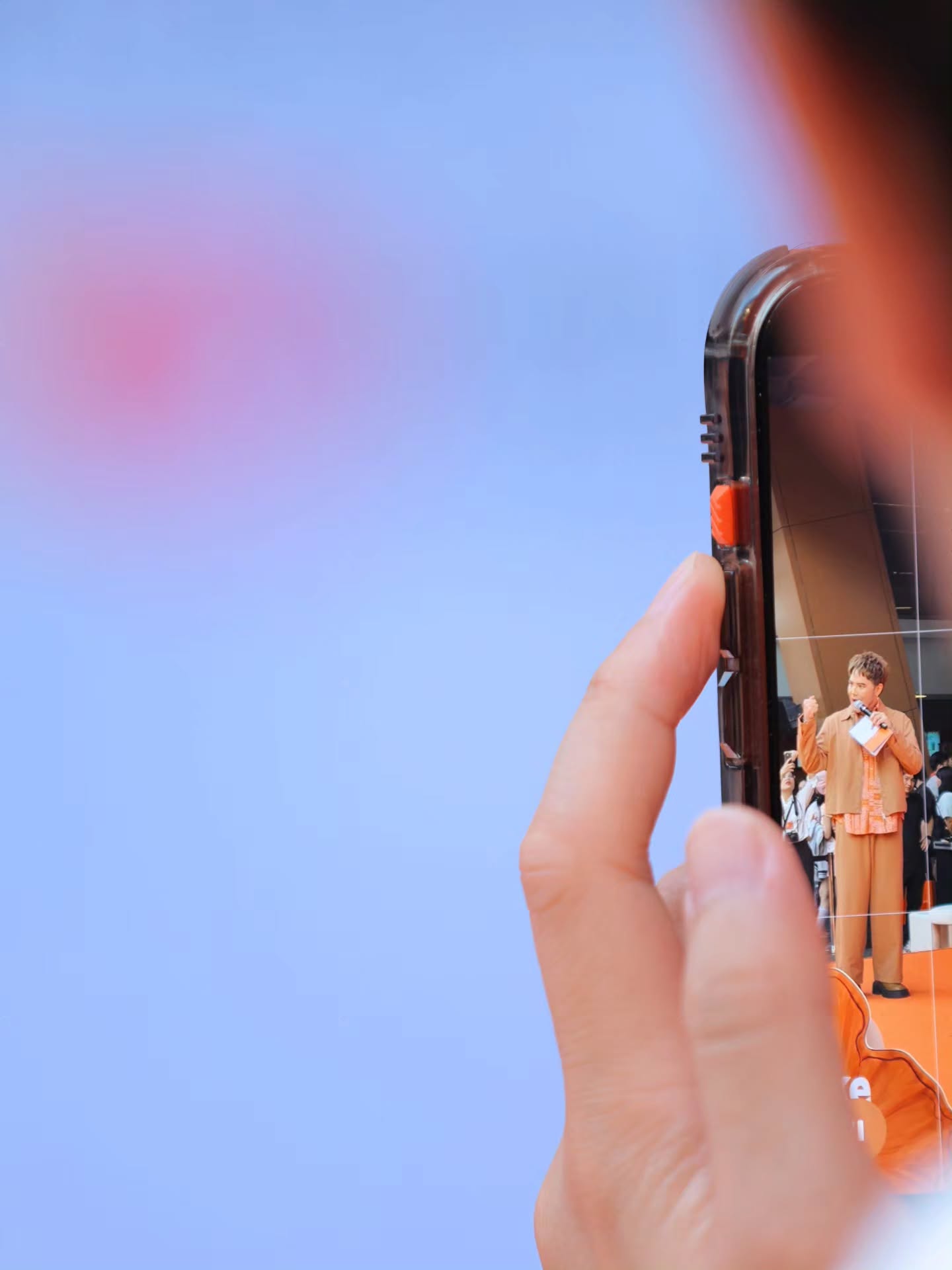 อ๋อง - เขมรัชต์ สุนทรนนท์