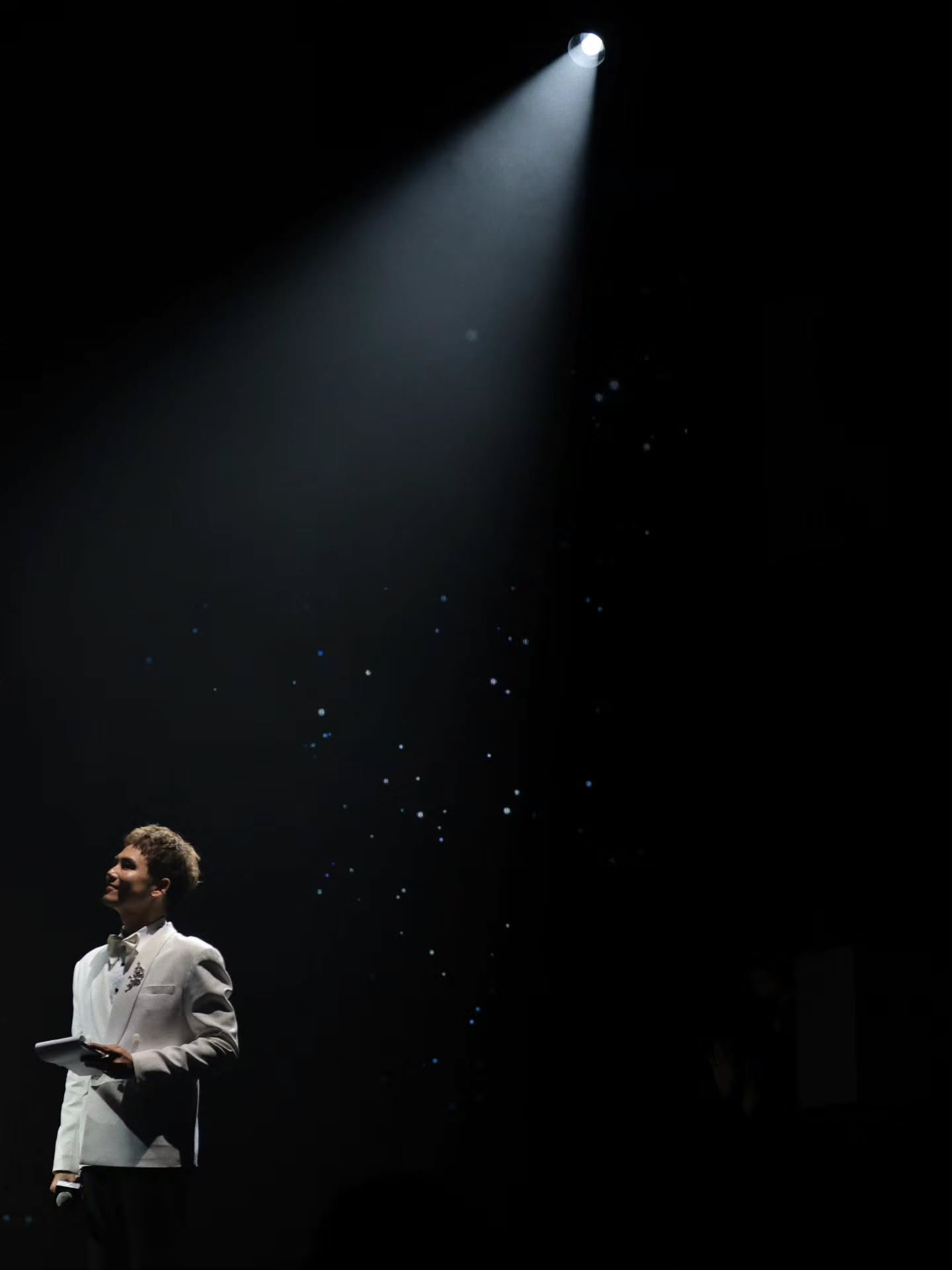 อ๋อง - เขมรัชต์ สุนทรนนท์