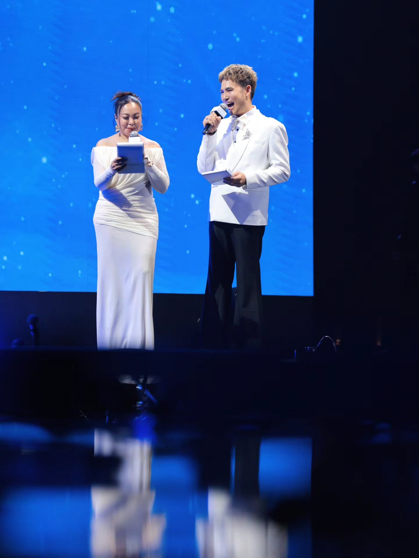 อ๋อง - เขมรัชต์ สุนทรนนท์